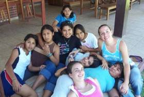 Girls from El Alfarero and some of the staff